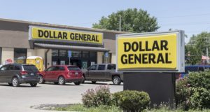 Dollar General (jetcityimage2/Deposit Photos)